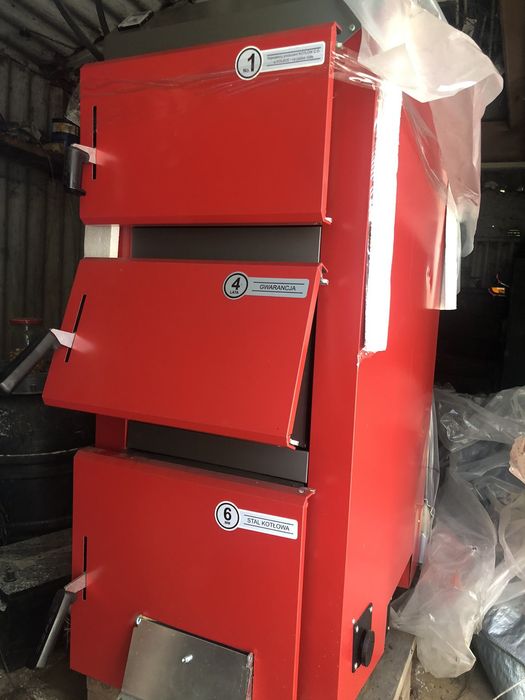 Твердопаливний котел