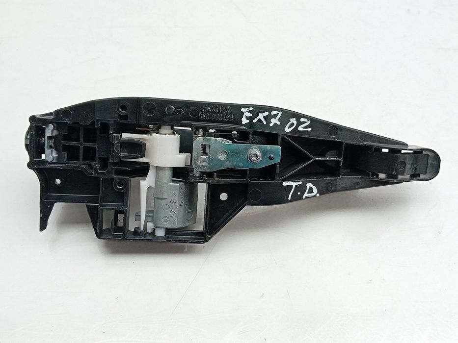 Puxador porta trás direito PEUGEOT 2008 I (CU_)