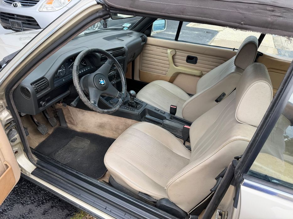 Kultowe Bmw 325i manual !