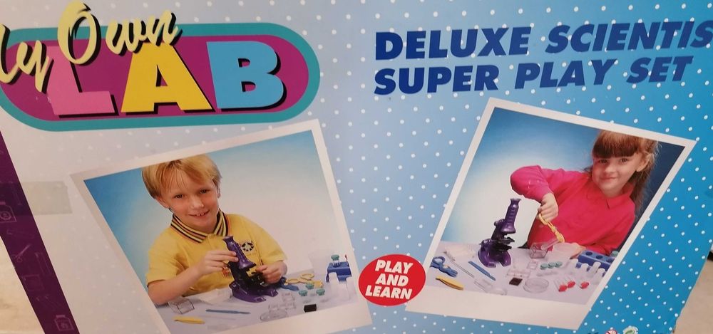 Laboratório, brinquedo, novo, por 5€