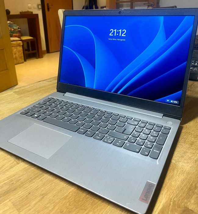Computador Portátil LENOVO IdeaPad 3