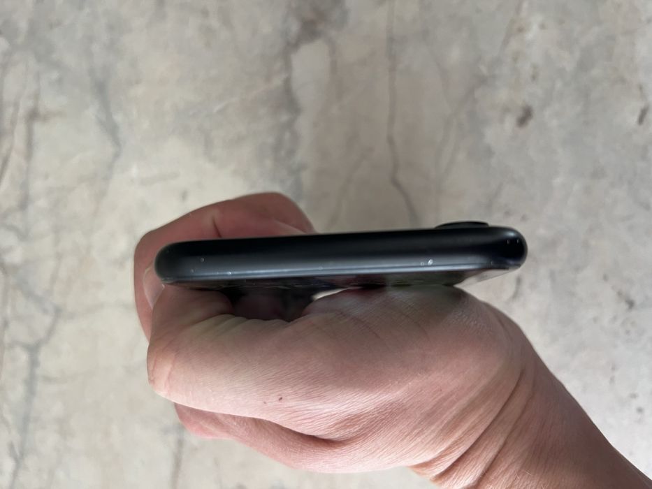 Iphone xr 64gb, neverlock, акум73%