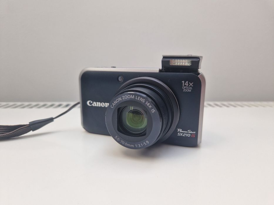 Canon PowerShot SX210 IS