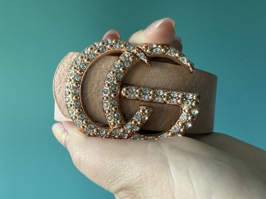 Piękny pasek cyrkonie róż