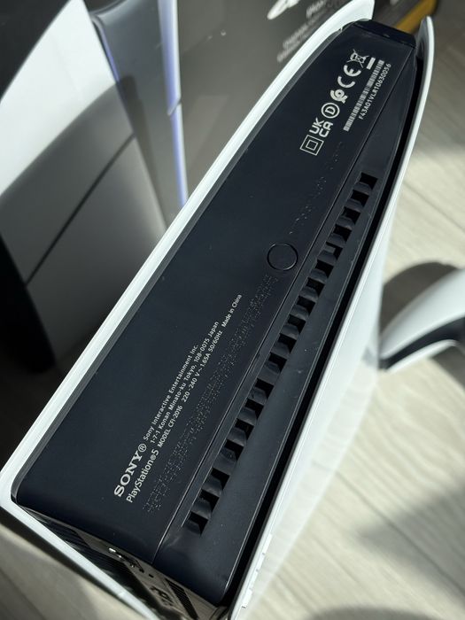 Playstation 5 slim 1TB