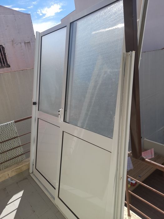 Portada de correr branca de aluminio 1,60/2.10