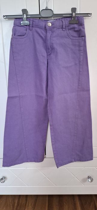 Spodnie dżinsowe. Reserved r. 134