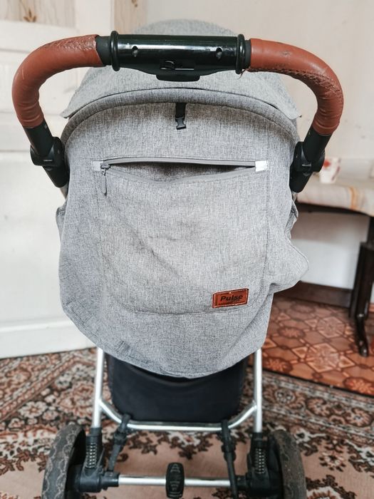 Прогулянкова каляска