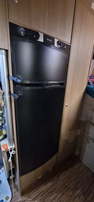 Frigorífico Trivalente DOMETIC