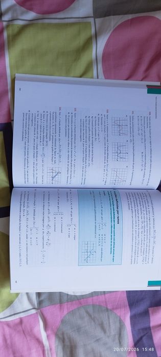 Caderno de exercícios de matemática