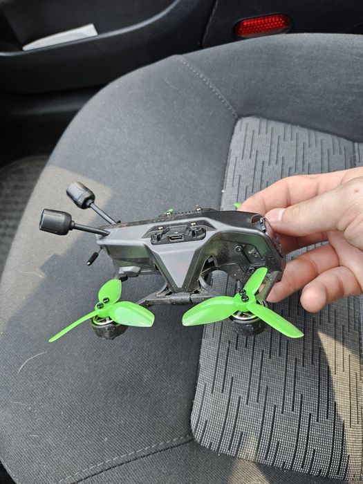 Dron FPV Speedybee Mario Mini 25 o4 pro