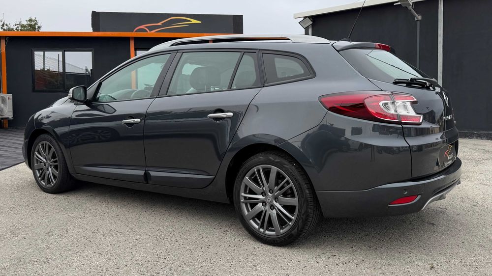 Renault Mégane GT Line Pele/Câmera c/Garantia - 138€ p/mês