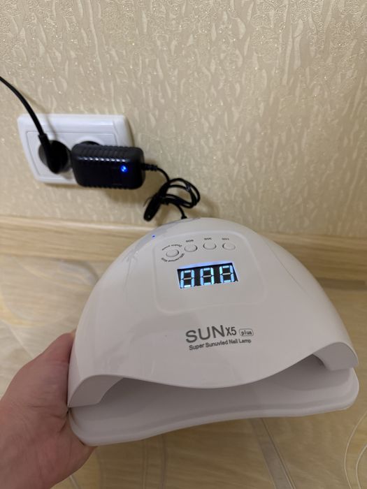Лампа для полімеризації гель-лаку SunX5