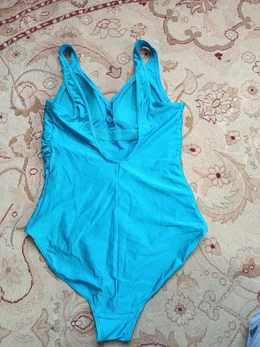 Продам бірюзовий купальники з утяжкою розміру L-XL