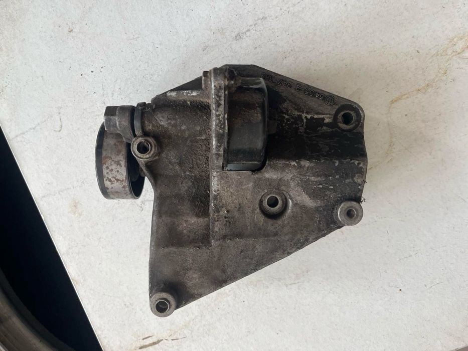 інші мото Ролік двигуна bmw e46 e39 2,0d m47 інші мото запч