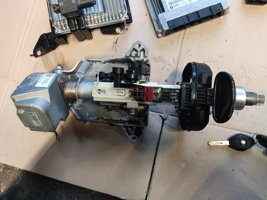 zestaw startowy komputer stacyjka kluczyk BMW E46 2.0 143KM