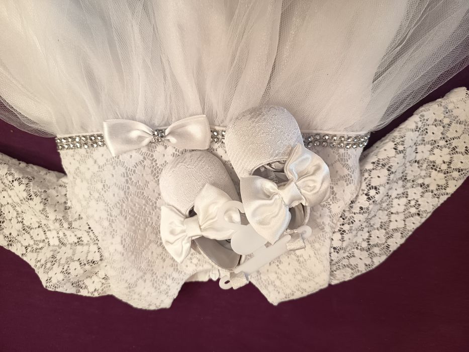 Sukienka do chrztu/okazjonalna +buciki  rozmiar 68