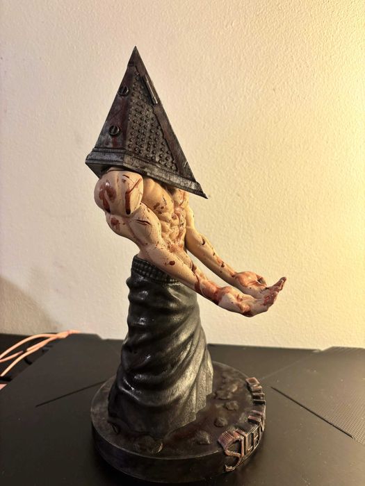 Suporte Comando Pyramid Head/ Silent Hill