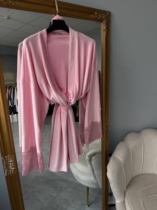 Ніжний велюровий халат