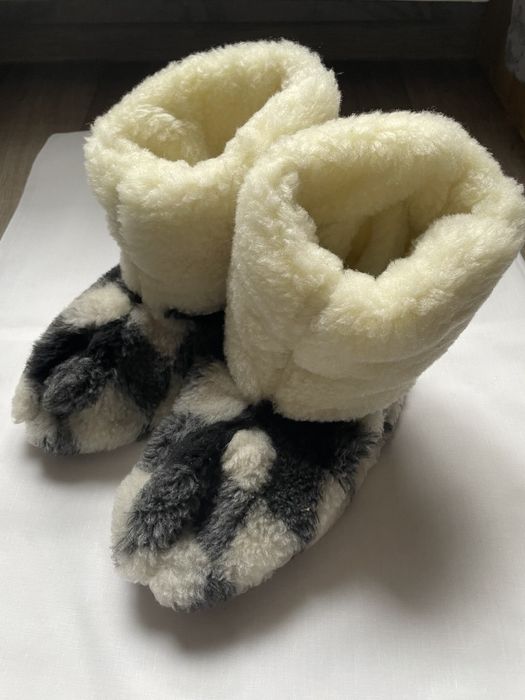 Домашні   капці/чуні    на підошві