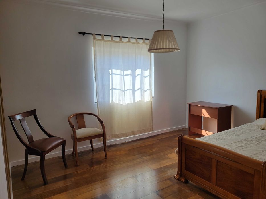 Quarto para arrendar charneca de Caparica