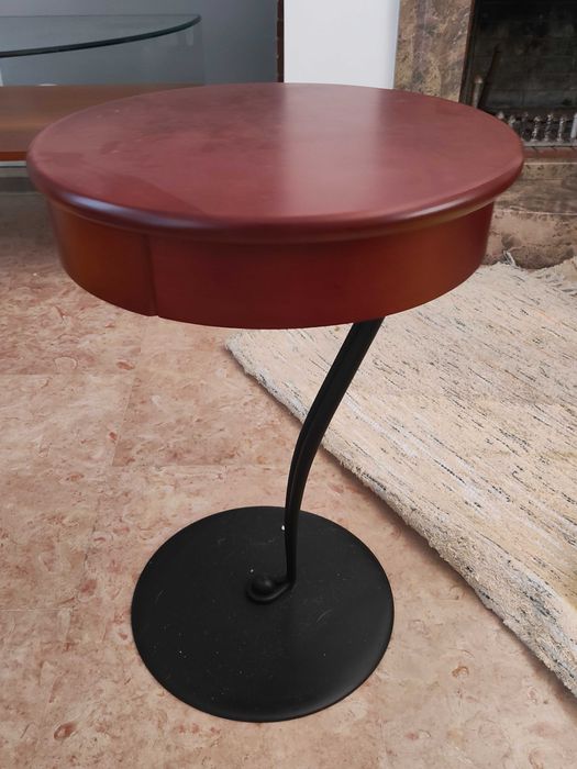 mesa com design elegante
