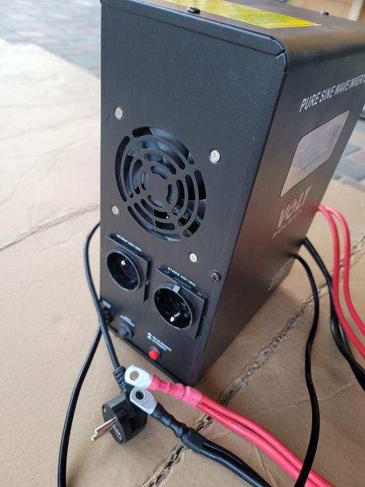 ДБЖ Volt Polska Sinus Pro 1000W (12V, 20A)