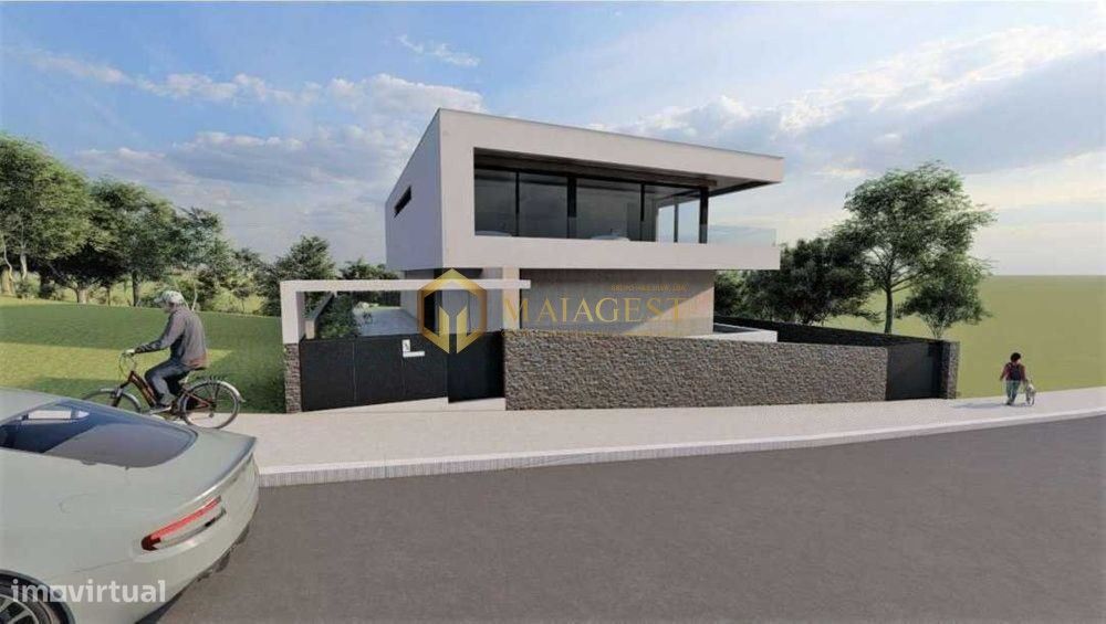 Moradia T4+1 com Piscina e Vistas Deslumbrantes sobre o Rio Douro