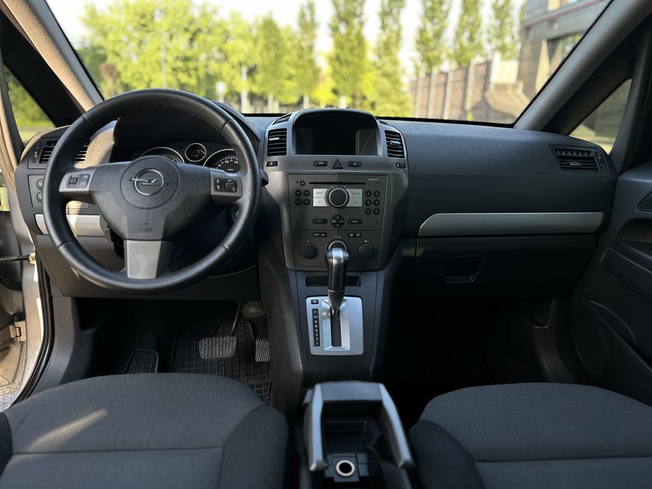 Opel zafira Avtomat 5500уо