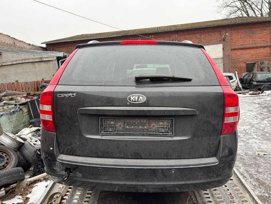 KIA CEED I 06-12 KOMBI 1K LAMPA KLAPA TYŁ ZDERZAK TYLNY PAS DRZWI BŁOTNIK