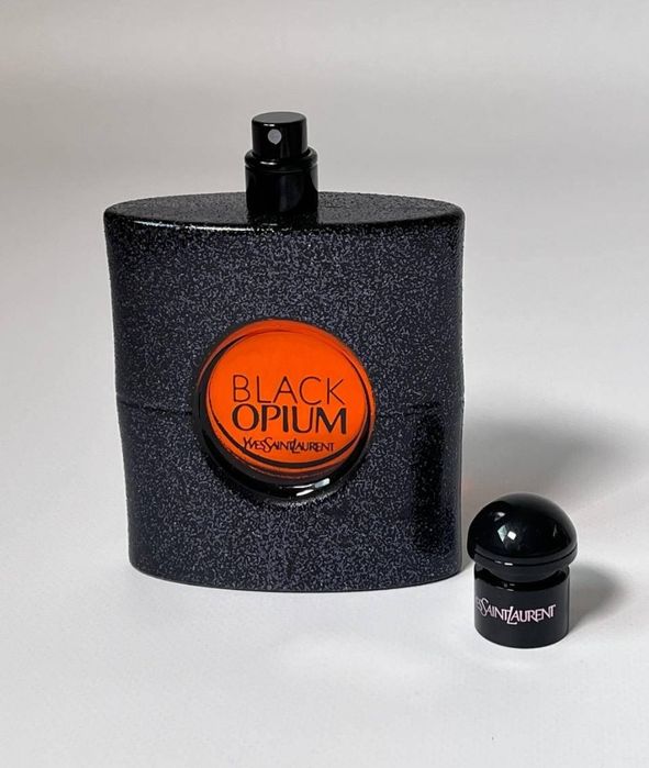 Парфум жіночий  Yves Saint Laurent Black Opium,