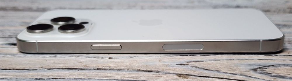 iPhone 15 pro max 256gb Silver eSIM 540$ магазин