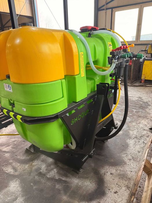 Opryskiwacz polowy DEMAROL model SHOGUN 800l belka 15m potrójne końcówki RSM