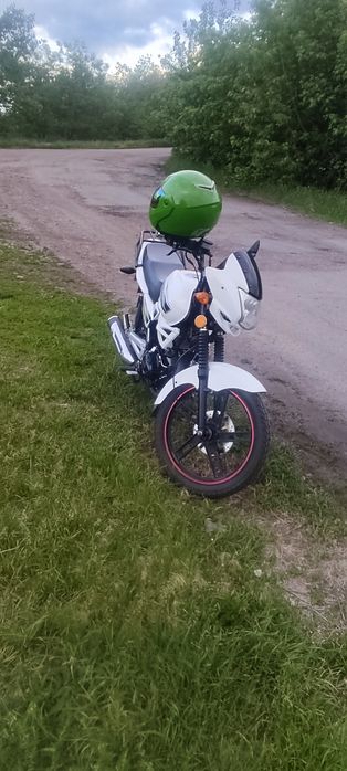 Мотоцикл SPARK 200