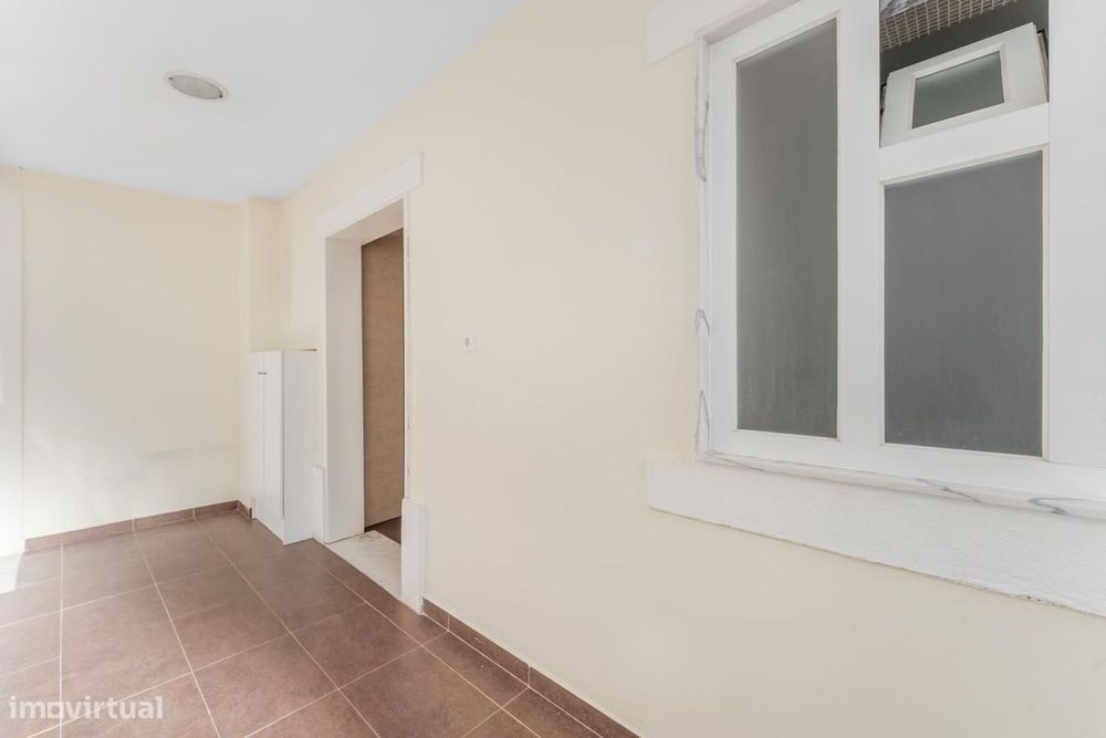 Apartamento T2 + 1 com vista, Estrela, Lisboa