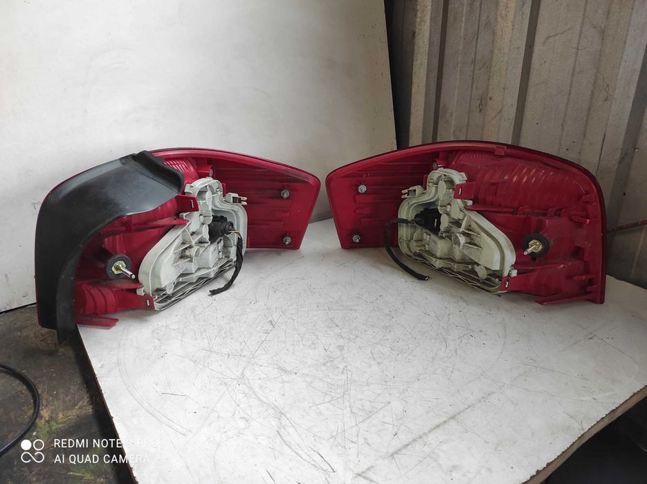Audi a3 8P lampa tylna tył 3 drzwi Europa oryginał gwarancja