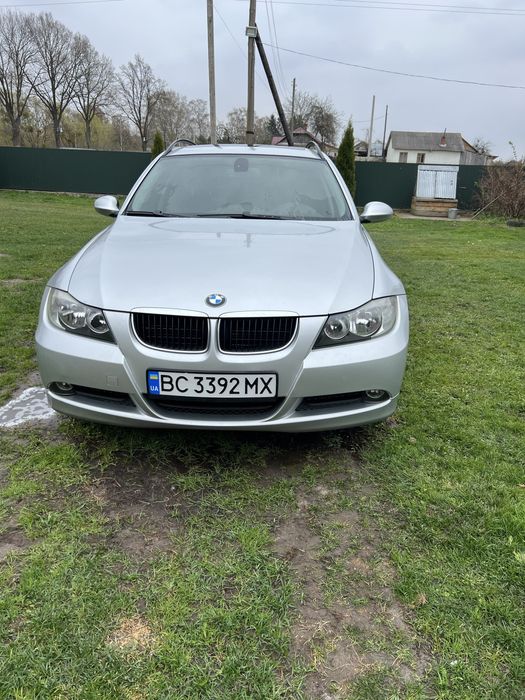Продам бмв е91 318 д 2.0дизель