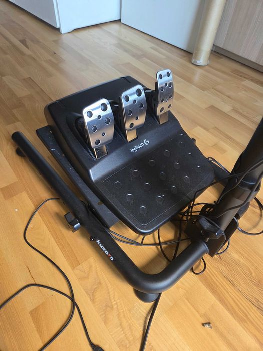 Kierownica Logitech G29 + pedały + stelaż Huzaro