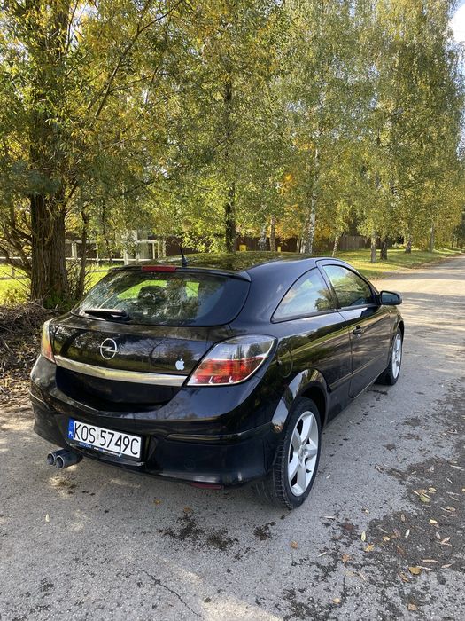 Opel Astra GTC 1.6 benzyna 105 KM klima