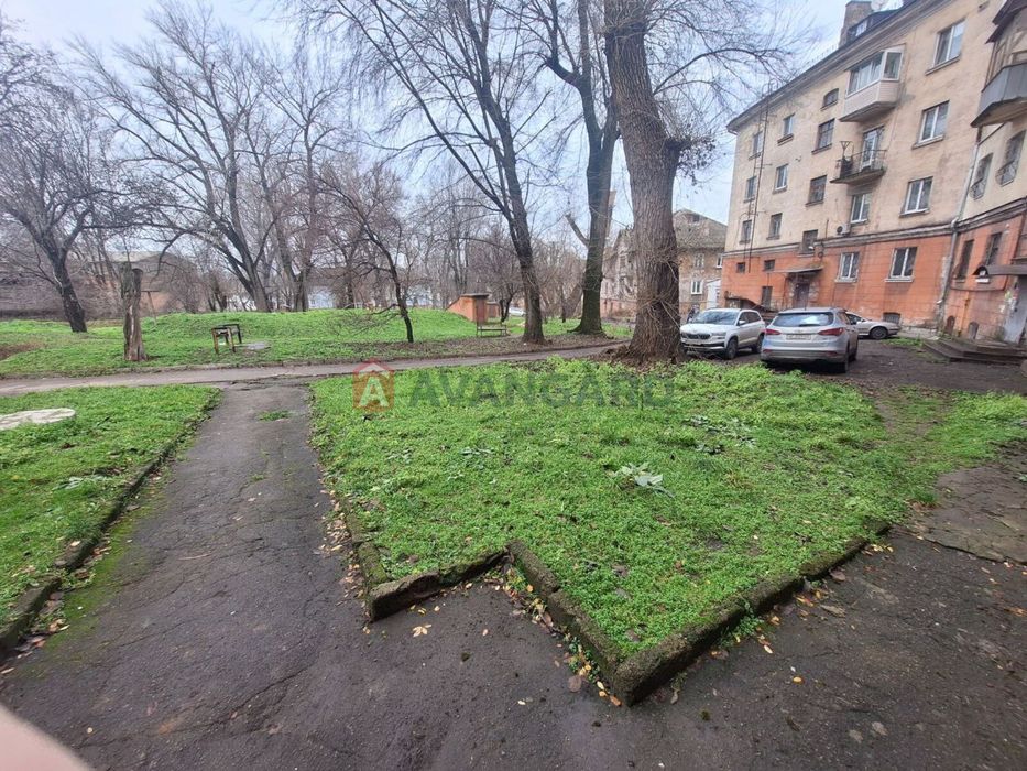 Офіс у самому центрі — без витрат на старт.