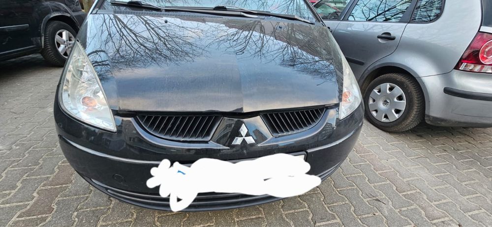 Mitsubishi colt VI zderzak przod przedni kompletny kolor czarny x19