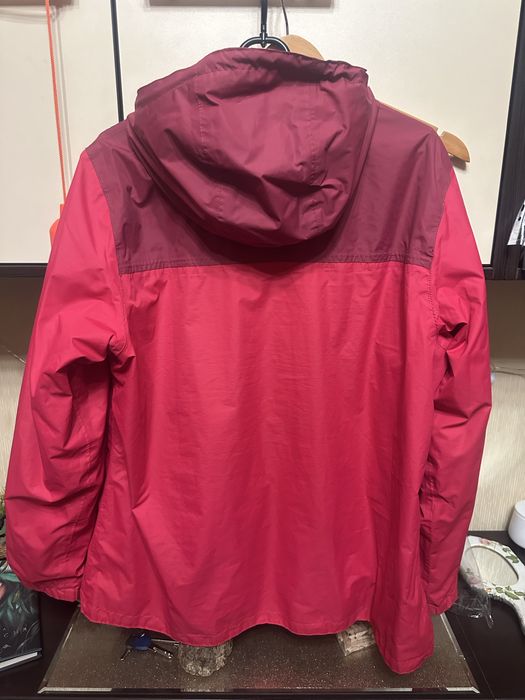 Жіноча куртка QUECHUA