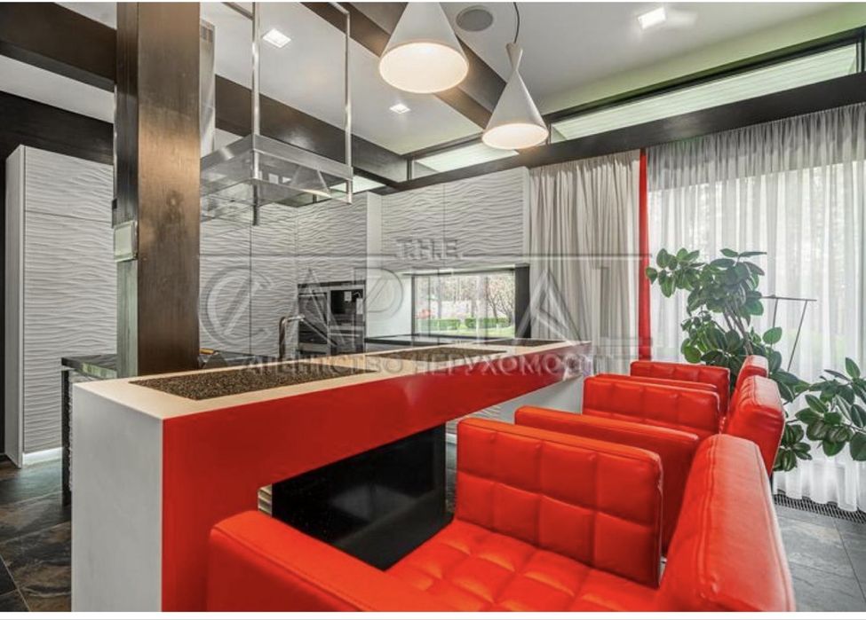 Продаж будинку Лебедівка