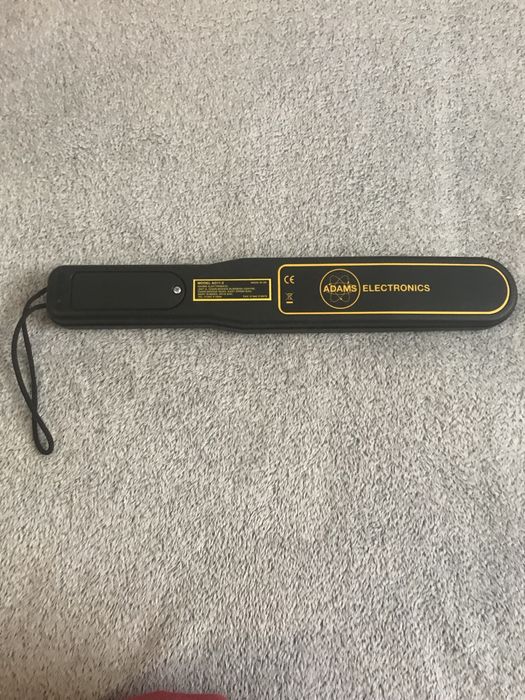 Ручний металодетектор Adams Electronics AD11-2
