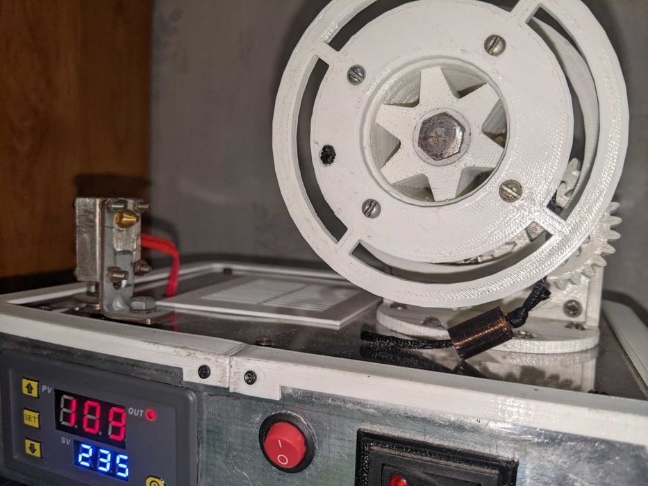 Станок для виготовлення філаменту для 3D друку з PET-пляшок