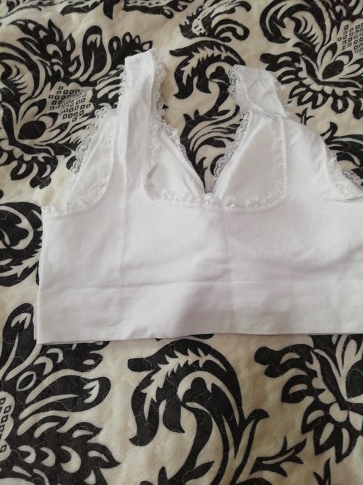 Бюстгальтер без кісточок