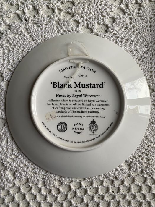 Набір настінних тарілочок Royal Worcester Herbs Англія