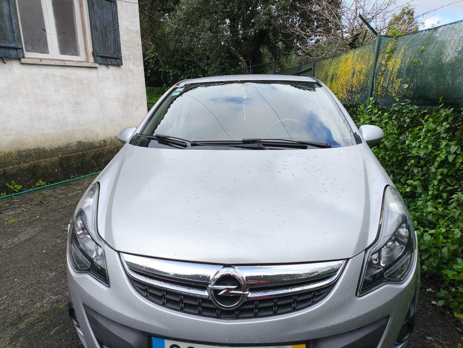 OPEL CORSA 1.2 2014