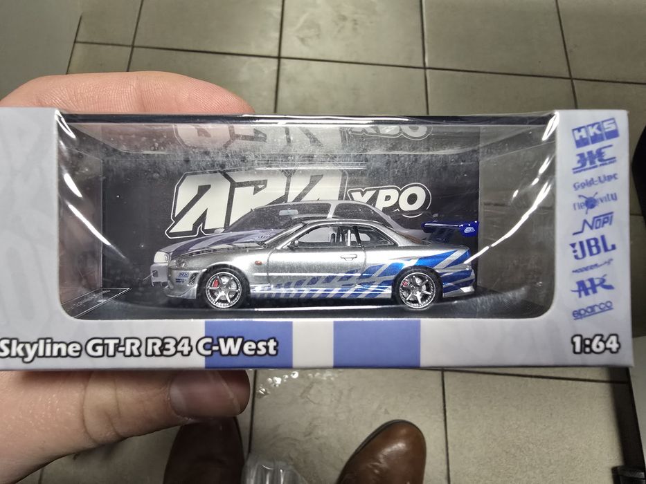 Nissan GT-R R34 C-West 1:64 Fast & Furious Szybcy i Wściekli Brian