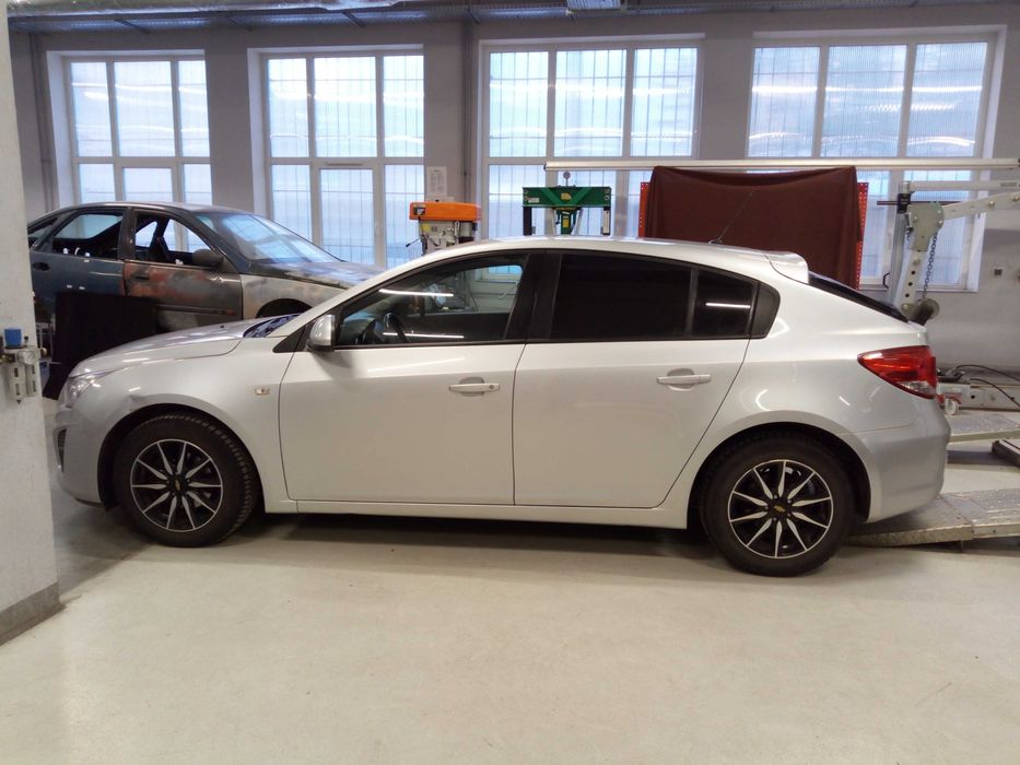 Chevrolet Cruze 1.8 BENZ LPG 141 km
